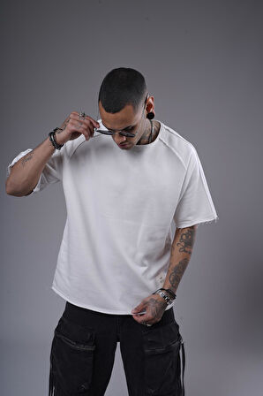 Pis Yaka Oversize Kalıp Reglan Kol Erkek Tişört