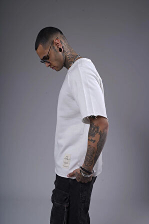 Pis Yaka Oversize Kalıp Reglan Kol Erkek Tişört