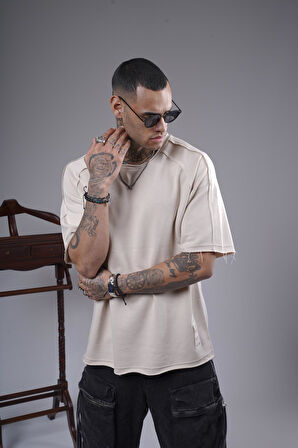 Pis Yaka Oversize Kalıp Reglan Kol Erkek Tişört