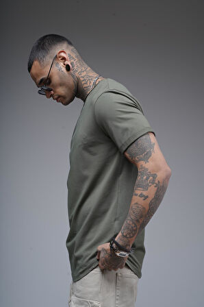 Pis Yaka Kolu Katlamalı Regular Kalıp Düz Basic Erkek Tişört