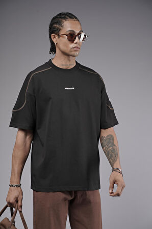 Omuzları Karyoka Dikişli Baskılı Oversize Kalıp Tişört