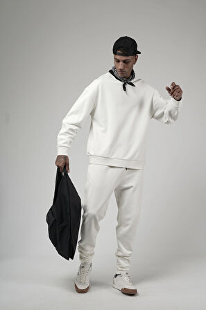 Bisiklet Yaka Oversize Kalıp Sweat Pantolon Alt Üst Takım