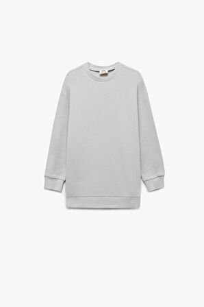 Koton Erkek Çocuk Pamuklu Uzun Kollu Bisiklet Yaka Oversize Basic Sweatshirt