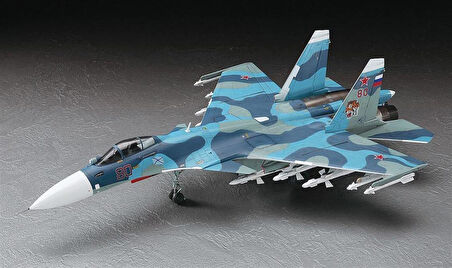 Hasegawa E35 1565 1/72 Ölçek, Su-33 Flanker D, Savaş Uçağı Plastik Model Kiti