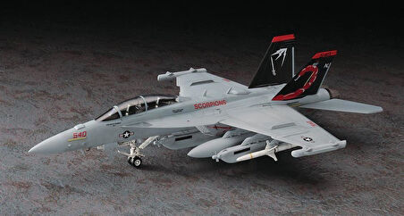 Hasegawa E38 1568 1/72 Ölçek, EA-18G Growler, Savaş Uçağı Plastik Model Kiti