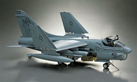 Hasegawa PT47 7247 1/48 Ölçek, A-7D/E Corsair II, Savaş Uçağı Plastik Model Kiti
