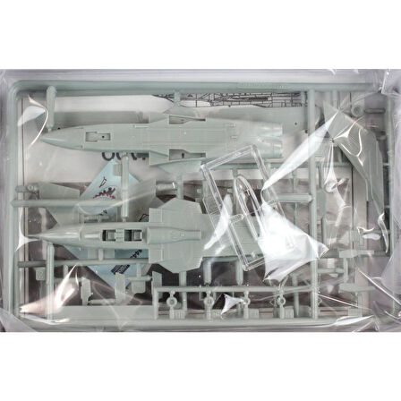 Academy 12607 1/144 Ölçek, Panavia Tornado Savaş Uçağı, Plastik Model kiti