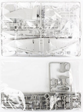 Italeri 2709S 1/48 Ölçek, Ju 87 D-5 Stuka Savaş Uçağı, Plastik Model kiti