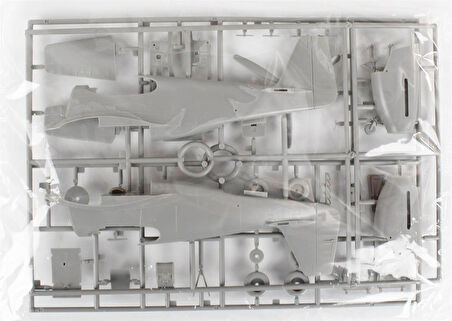 Academy 12338 1/48 Ölçek, USAAF P-51 (North Africa) Savaş Uçağı, Plastik Model kiti