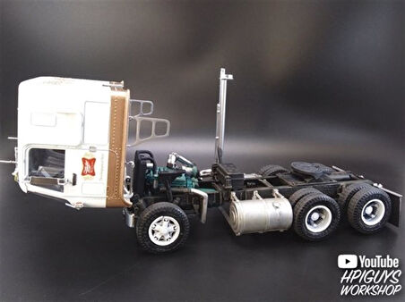 AMT 1230 1/25 Ölçek, GMC Astro 95 Semi Tractor (Miller Beer), Plastik Çekici Maketi