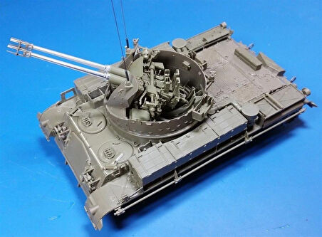 AFV Club AF35S66 1/35 Ölçek, German Flakpanzer M-42 A1 (DUSTER) Uçaksavar Tankı, Plastik Model kiti