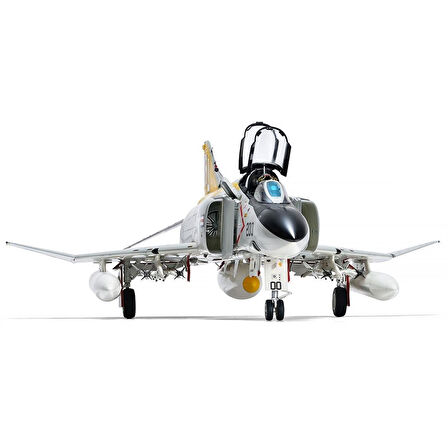 SWS 48-09 1/48 Ölçek, F-4J Phantom II (Navy) Savaş Uçağı, Plastik Model kiti