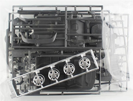 Hasegawa 20667 1/24 Ölçek, Toyota Corolla Levin GT Apex Super Strut Suspension, (Limited Edition) Otomobil Plastik Model Kiti