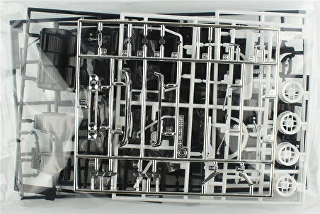 Hasegawa 20672 1/24 Ölçek, Toyota Celica 1600GT (Custom Version), (Limited Edition) Otomobil Plastik Model Kiti