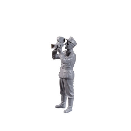 AK 35015 1/35 Ölçek, Farklı Dönemlere ait 4 Fotoğrafcı, Plastik Figür Model Kiti