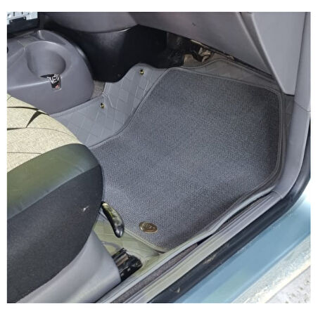 Ford Focus 2000-2005 Arası Araca Özel 8D Çift Katmanlı Havuzlu Paspas Takımı