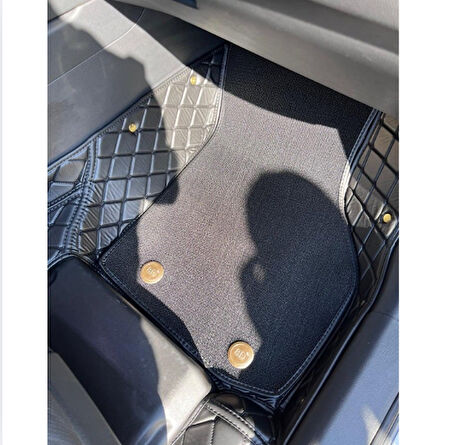 Volkswagen Passat 2024 Sonrası Aracına Özel 8d Çift Katmanlı Havuzlu Paspas Takımı