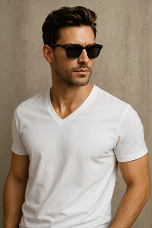 Erkek V Yaka %100 Pamuk Kısa Kollu Beyaz T-shirt