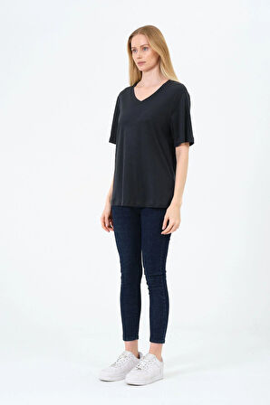 Kadın V yaka Kısa Tişort -İnterlok Kumaş