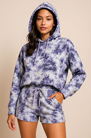 Kadın Lila Kapüşonlu Sweatshirt-Şortlu Alt Üst Takım Oversize Batik Desen İkili Takım