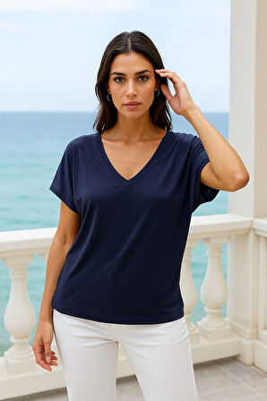Kadın Koyu Lacivert Viskon Ön Arka V Yakalı T-shirt Yarasa Kol Relaxed Bluz