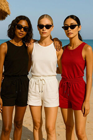 Kadın 3'lü Paket Siyah-Beyaz-Kırmızı Rahat Kesim Yumuşak Kumaş Beli Lastikli Yazlık Cepli Mini Şort