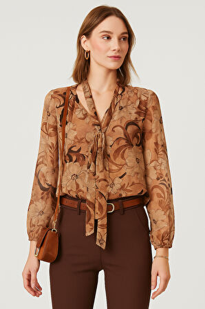 Kadın Kahverengi Şifon Bluz Gömlek – Fular Detaylı Desenli Model
