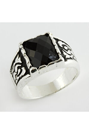 Kristal Taşlı Metal Erkek Yüzük