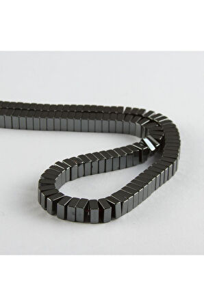 Hematit Kalın Kare Taşı 6 mm