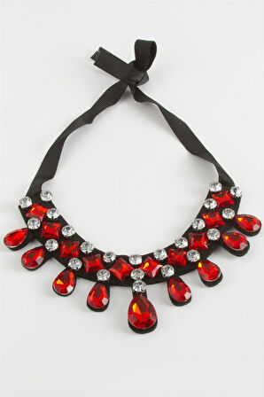 Damla Taşlı Yaka Kolye