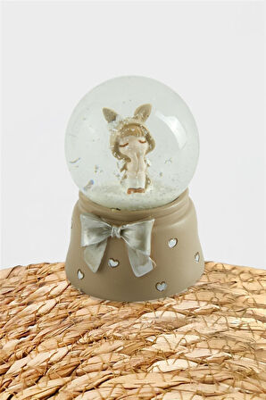 Oturan Kız Çocuk Işıklı Kar Küresi Minik