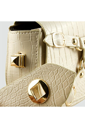 Çapraz Mıknatıslı Yeni Sezon Askılı Kadın Çanta