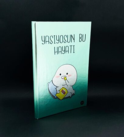 Metal Kapaklı Yaşıyosun Bu Hayatı Tasarımlı Lastikli Defter