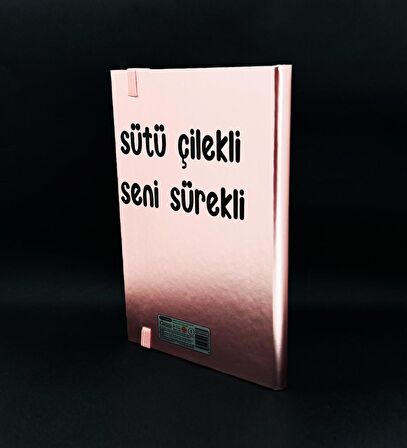 Metal Kapaklı Sütü Çilekli Tasarımlı Lastikli Defter