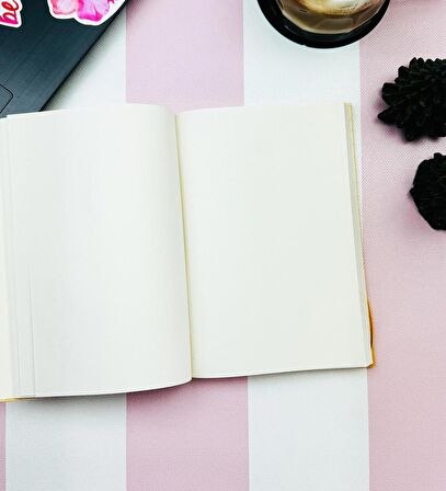 Küçük Bi Yıkıldım V2 Tasarımlı Lastikli Defter