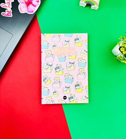 Kutu Kutu Kedi Tasarımlı Lastikli Defter	