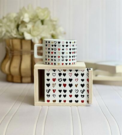 Seni Tüm Kalbimle Seviyorum Tasarımlı Kutulu Kupa