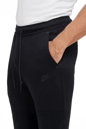 Nike Erkek Eşofman Altı M Nk Tch Flc Jggr Hv0959-010
