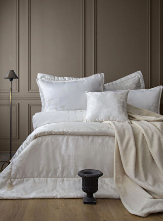 Aura Ekru Çeyiz Seti