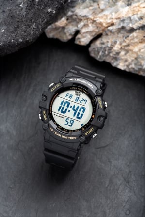 Casio Klasik AE-1500WHX-1AVDF Erkek Kol Saati