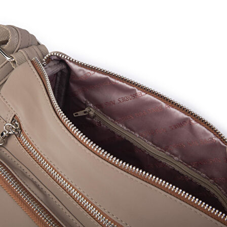Nas Bag Kadın Çapraz Çok Gözlü Günlük Çanta Vizon Taba  Buzyy ( 30x22 cm ebatlarındadır.)