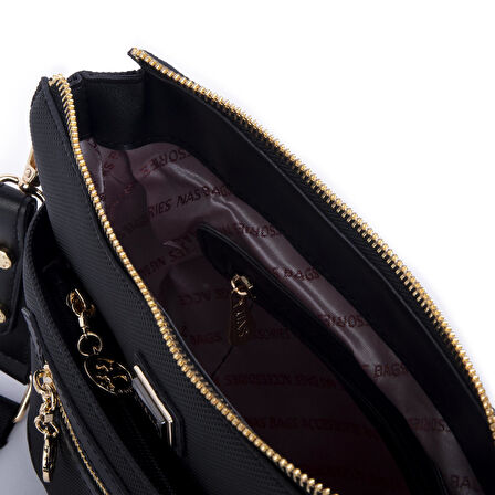 Nas Bag Kadın Postacı Çapraz Çanta Siyah Lacst (en 25 cm ; boy 22 cm )