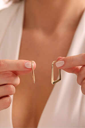 Asimetry Piramit Uzun Küpe