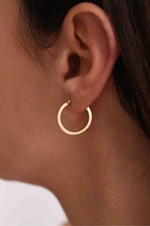 İtalyan Tasarım Halka Köşe Form Küpe