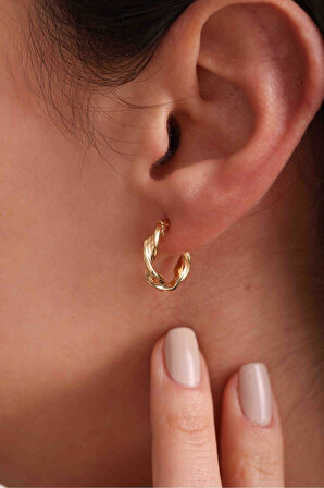 Italyan Tasarım Burgu Çizgili Desenli Orta Boy Halka Küpe