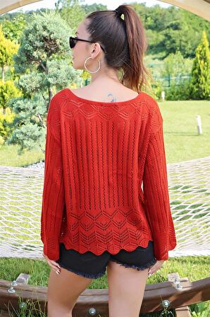 KAYIK YAKA KOL UÇLARI VOLANLI MOTİF DETAYLI KAZAK KİREMİT