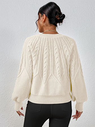 Saç Örgülü Bisiklet Yaka İtalyan Kol Triko Beyaz Kazak