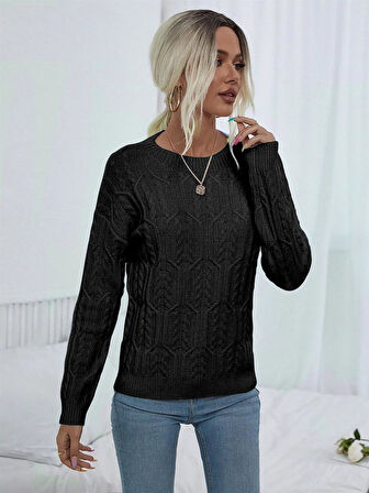 Saç Örgülü Bisiklet Yaka Motifli Kol Detaylı Siyah Triko Kazak