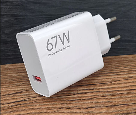 Xiaomi 67W Hızlı Şarj Aleti – USB Type-C, Akıllı Adaptör, Kompakt Tasarım, Yüksek Verimlilik, Çoklu Cihaz Uyumu