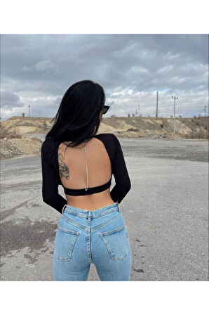 Sırt Dekolteli Zincir Detaylı Crop